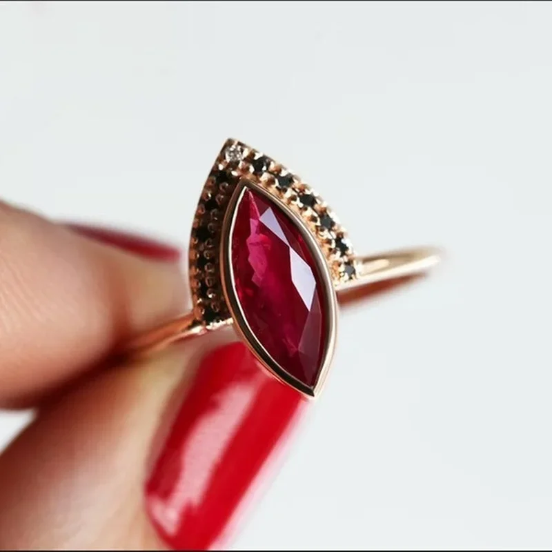 Vintage Bohemian Rhombus 2 in 1 Red Crystal Rose Gold Color Rings For Women Marquise Bridal Fine Ring Wedding Party Jewelry Set ring set gold color rings finger ring gold color ring wedding rings wedding ring jewelry accessories