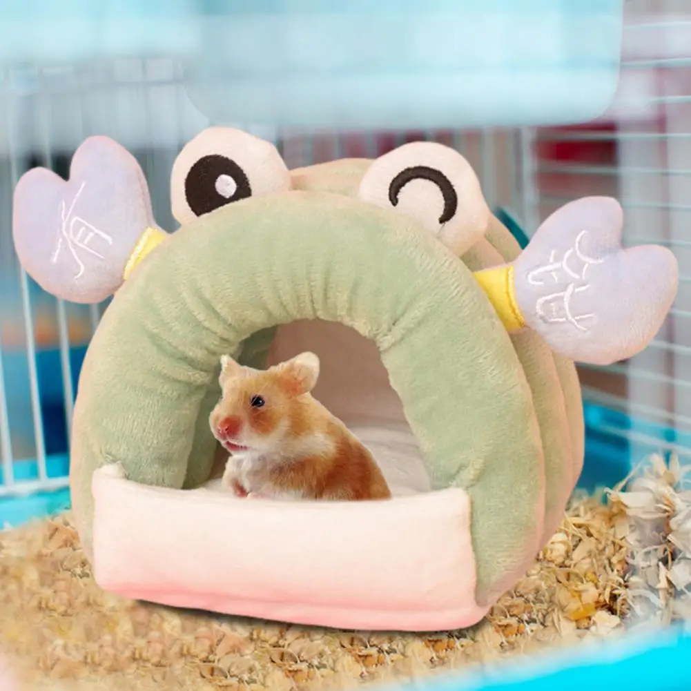 

Rebound Pet Bed Winter Hamster Den Cozy Cartoon Shape Hamster Nest Thickened Plush Den for Winter Retains Heat No Deformation