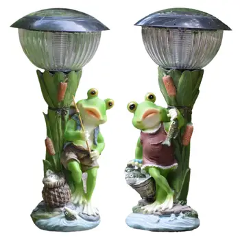 Solar Frog Statue Light 1