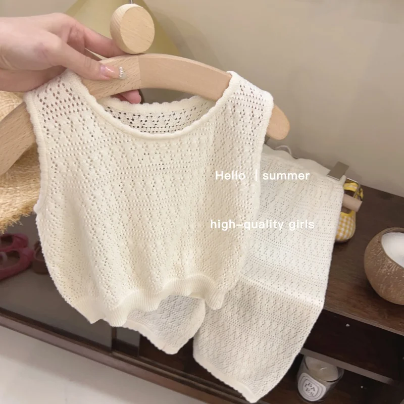 

Online Celebrity Children's Clothing Girls' Thin Western Style Knitted Suit2024Summer Baby Girl Hollow Vest Wide Leg Pants Two-P