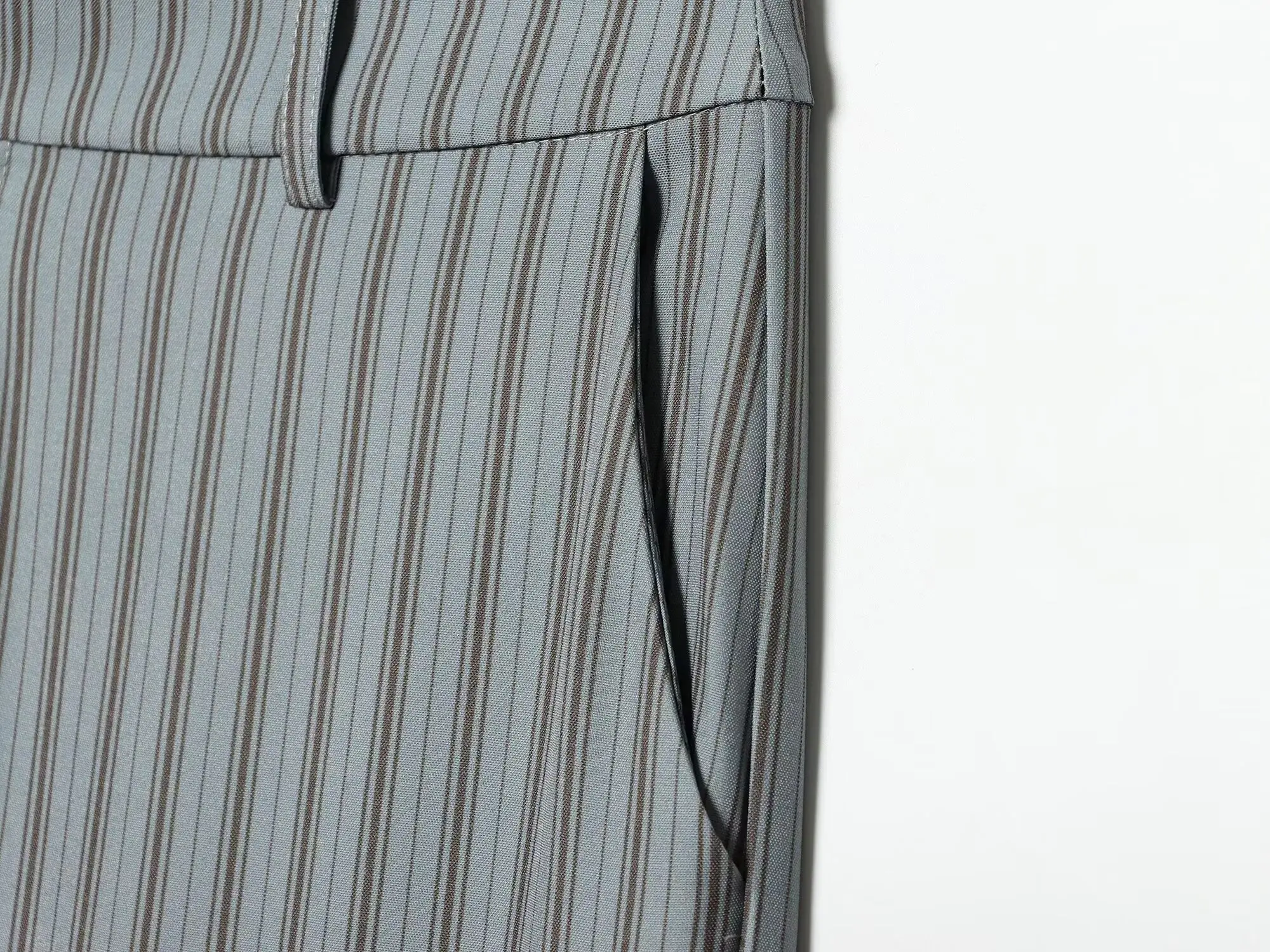 KLKXMYT Schickes gestreiftes Hosen-Set für Damen: Ärmelloses gestreiftes Westen-Top und lässige Schlaghose – Frühjahr/Sommer 2026 Damen-Outfits ﻿ ﻿ – Detail 14