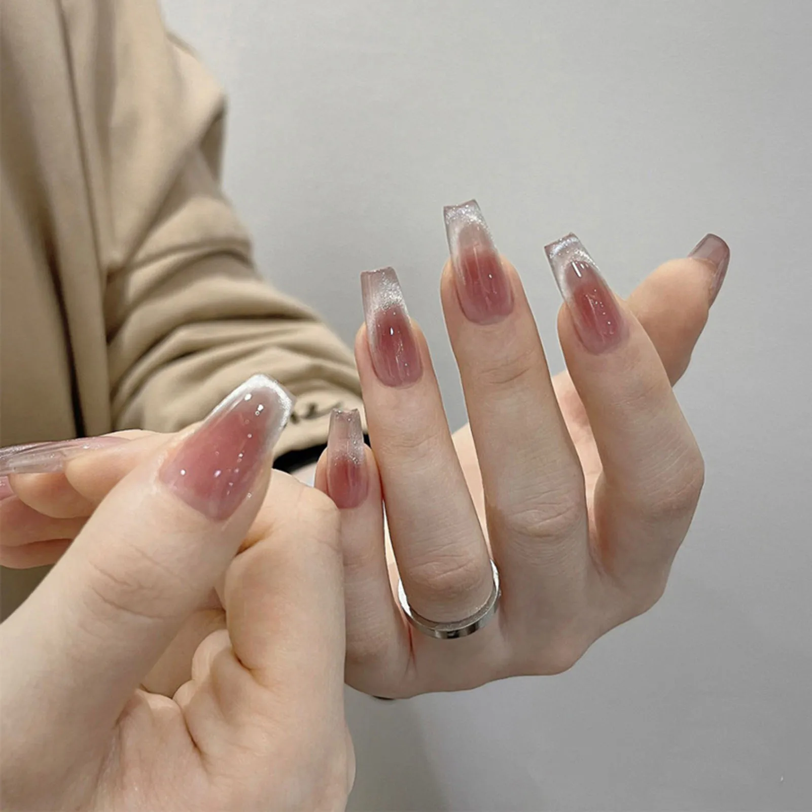 

Искусственный ноготь для женщин без выцветания квадратный Блестящий искусственный ноготь для салона эксперта и наивных женщин