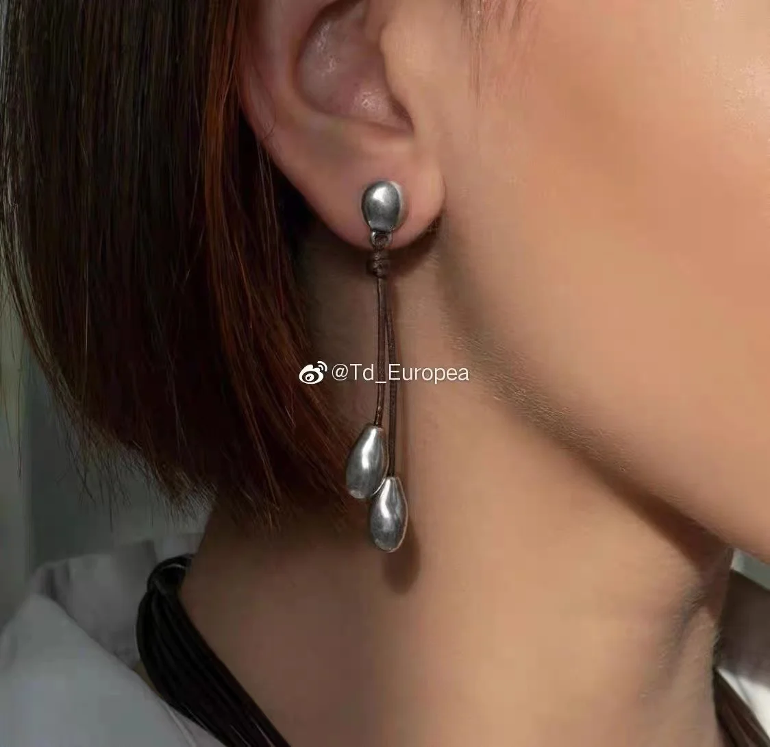

MAY 2023 New Fit UNO DE 50 Fashion Plated 925 Silver 14k Gold Charm Stud Earrings Niche Jewelry Gifts