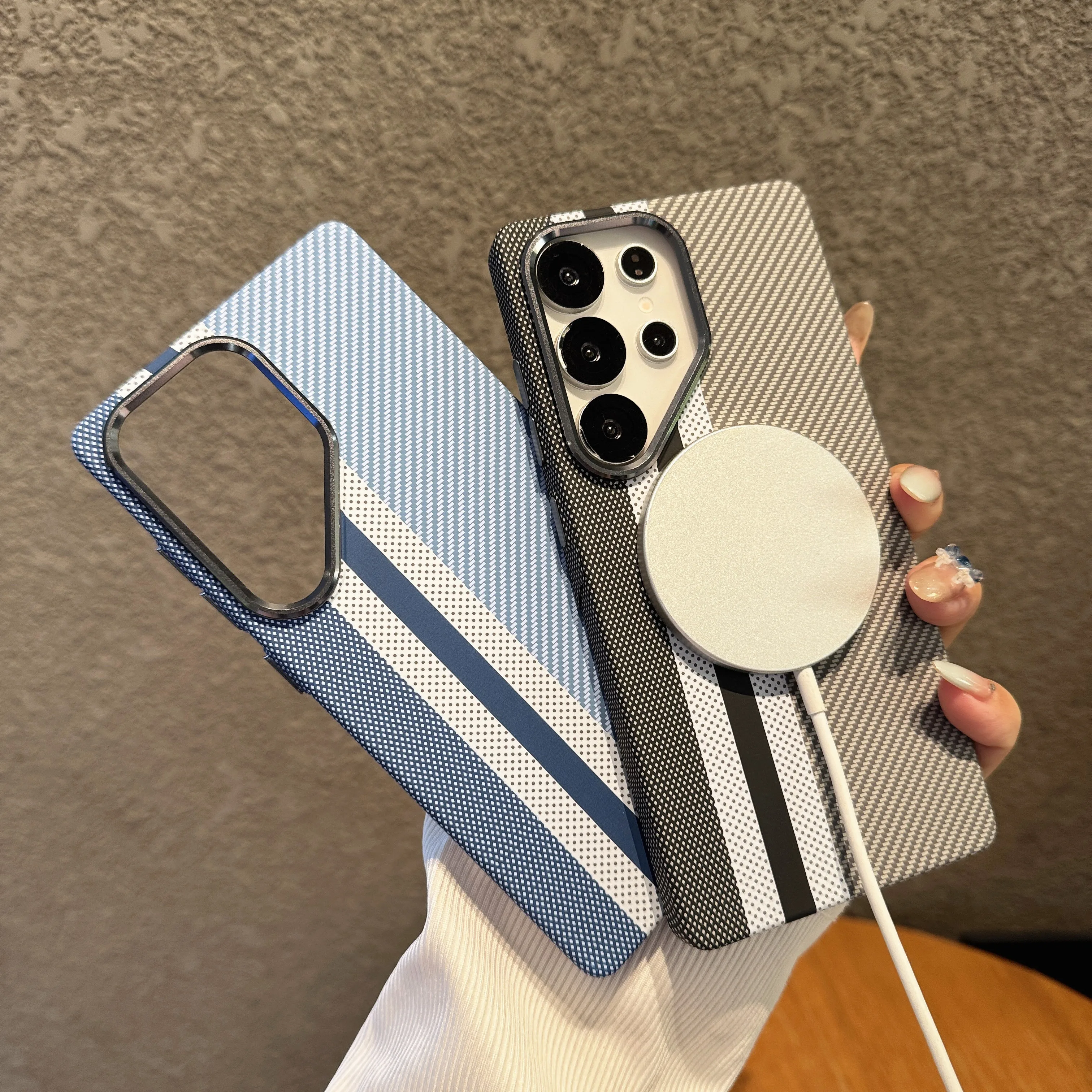 Ultra Thin Carbon Fiber Texture Magnetic Case with Alloy Lens Armor Cover