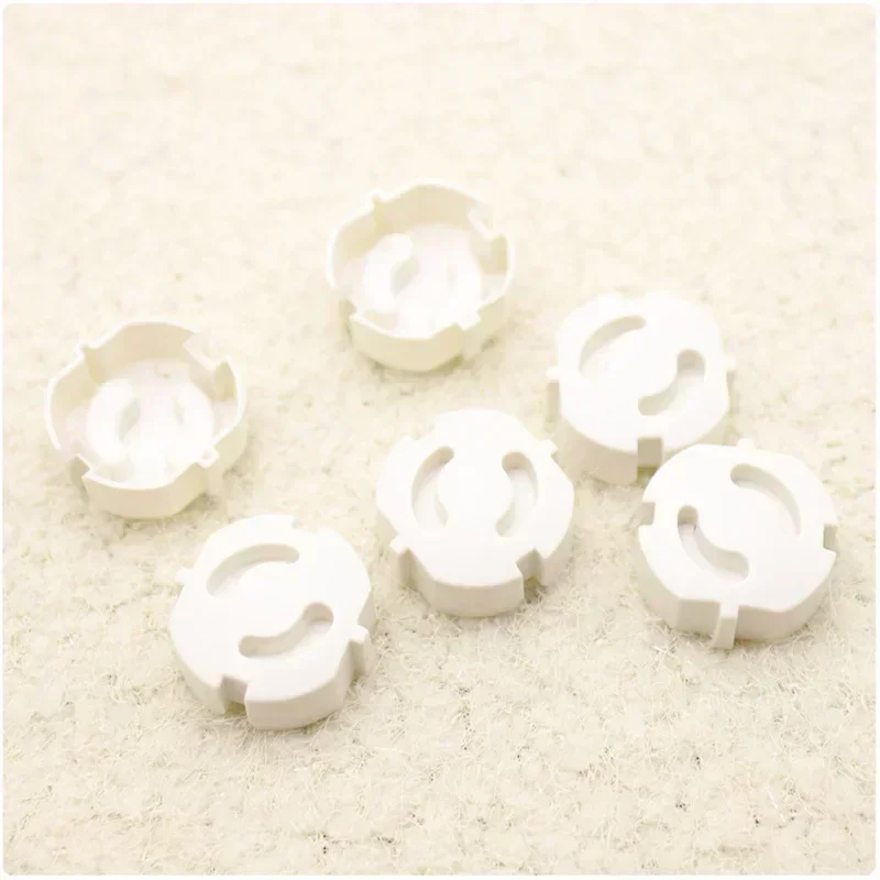 8Pcs Bear Socket Electrical Outlet Baby Kids Child Safety Guard Protection Anti Electric Shock Plugs Protector Cover Protection