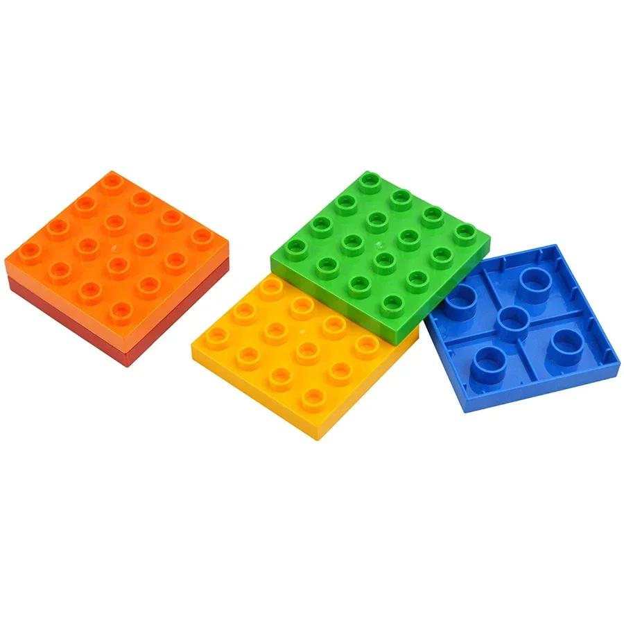 Blocchi Di Costruzione Di Grandi Dimensioni 4X4 Punti Double Sided Baseplate Assembly Square 16 Dot Large Brick Educational Toys Duploes Compatibili