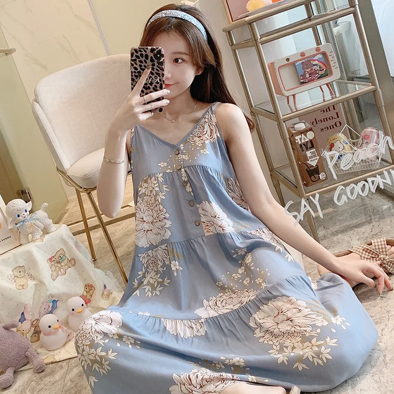 Sky blue white peony 1686 button