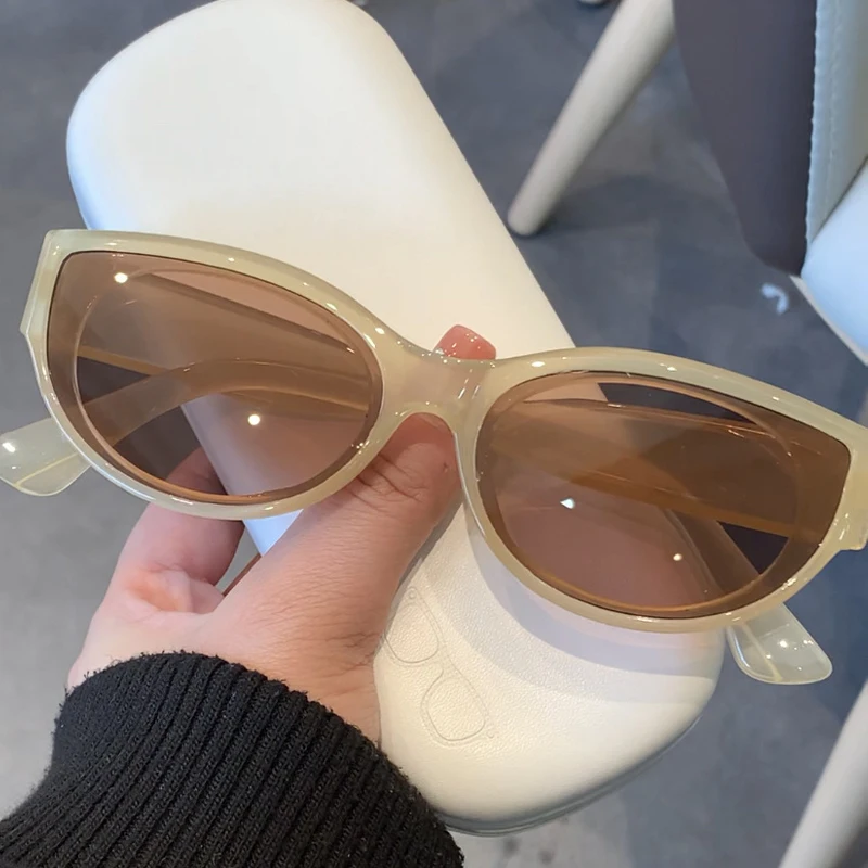 1/4 قطعة موضة جديدة عادية عين القط النظارات الشمسي...