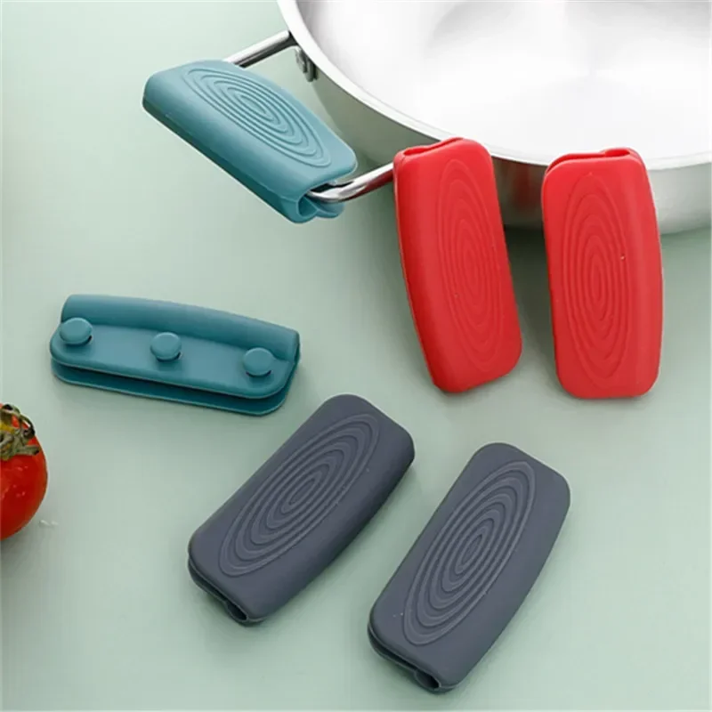 

2PCS/Set Pot Pan Silicone Saucepan Handle Cover Heat Insulation Pot Earmuffs Anti-hot Microwave Pan Grip Kitchen Tools