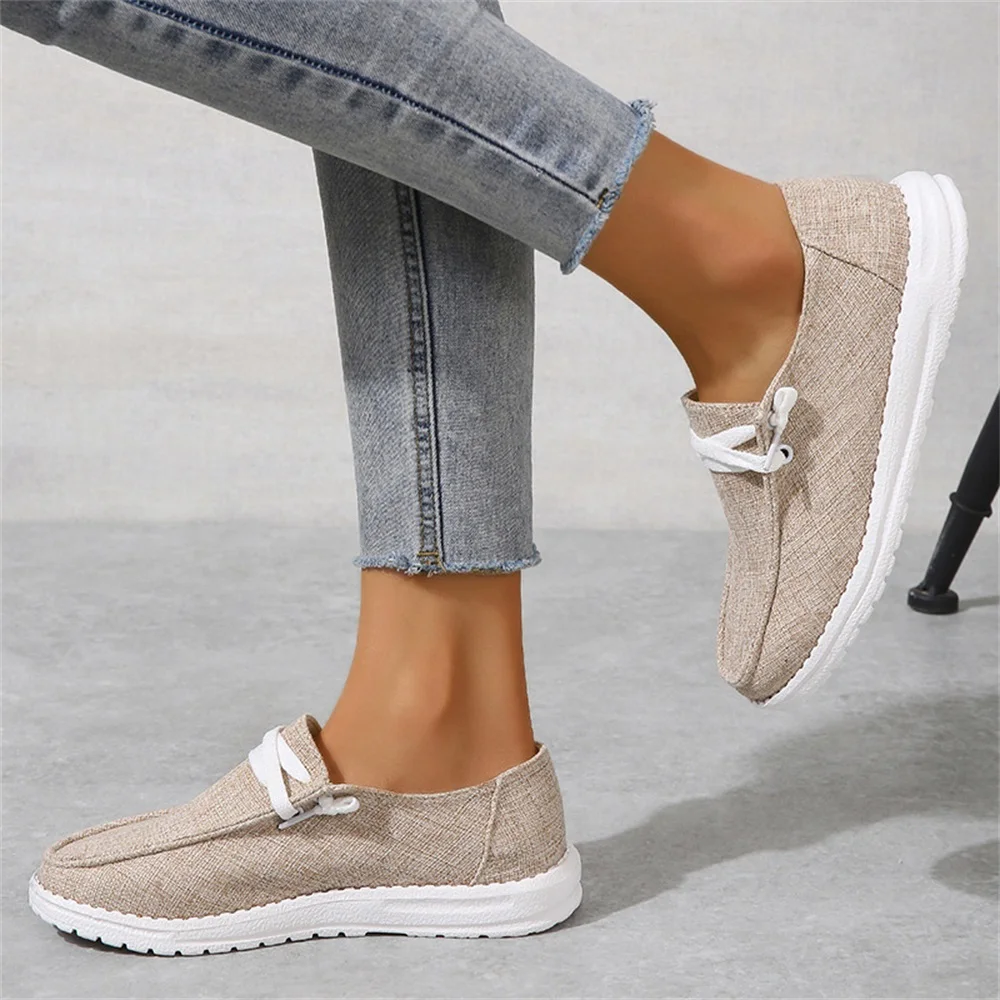 Large-Sized Flats Women 2024 All Season Daily Ladies Breathable Slip On Comfy Loafers 36-43 Outdoor Walking Running Sneakers