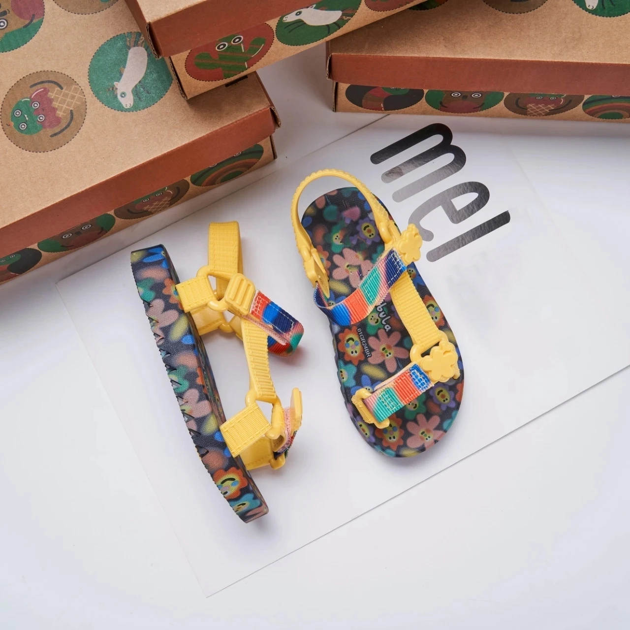 Mini Melissa Summer Children's Sandals Kids Flat Bottom Button Sport Casual Shoes Boys Girls Printed Contrast Roman Beach Shoes 2