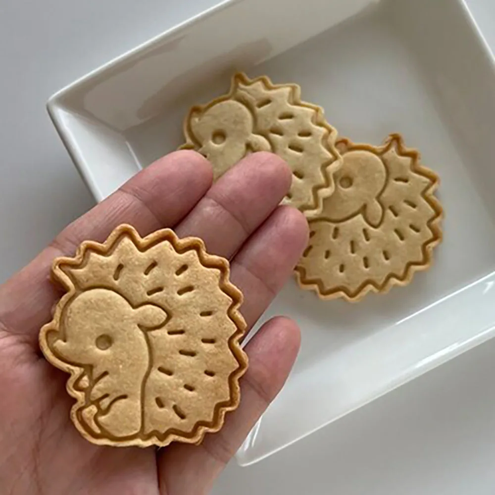 Cartoon Hedgehog Biscuit Mold DIY Press Baking Tool Kitchen Supplies