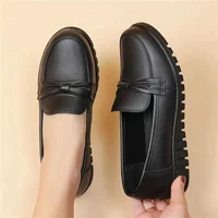 New Spring Women Shoes Low Top Round Head Loafers Waterproof Soft Leather Shoes Solid Color Versatile Casual Shoes Zapatos Mujer 1