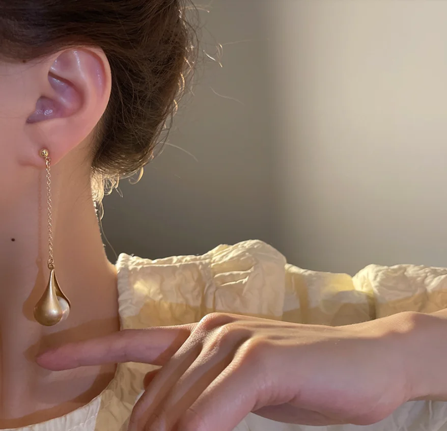 2022 new trend S925 silver needle alloy tassel pearl elegant Vintage Earrings for women Fashion Jewelry