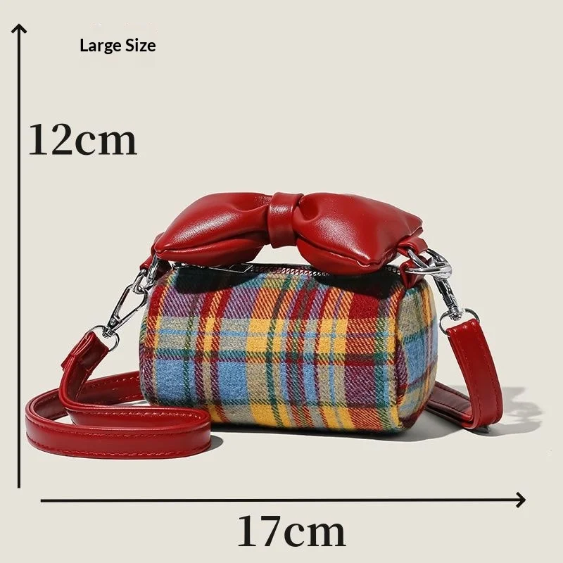 Red bow crossbody bag, women's new fashionable small shoulder bag, unique design can be used as a Christmas gift