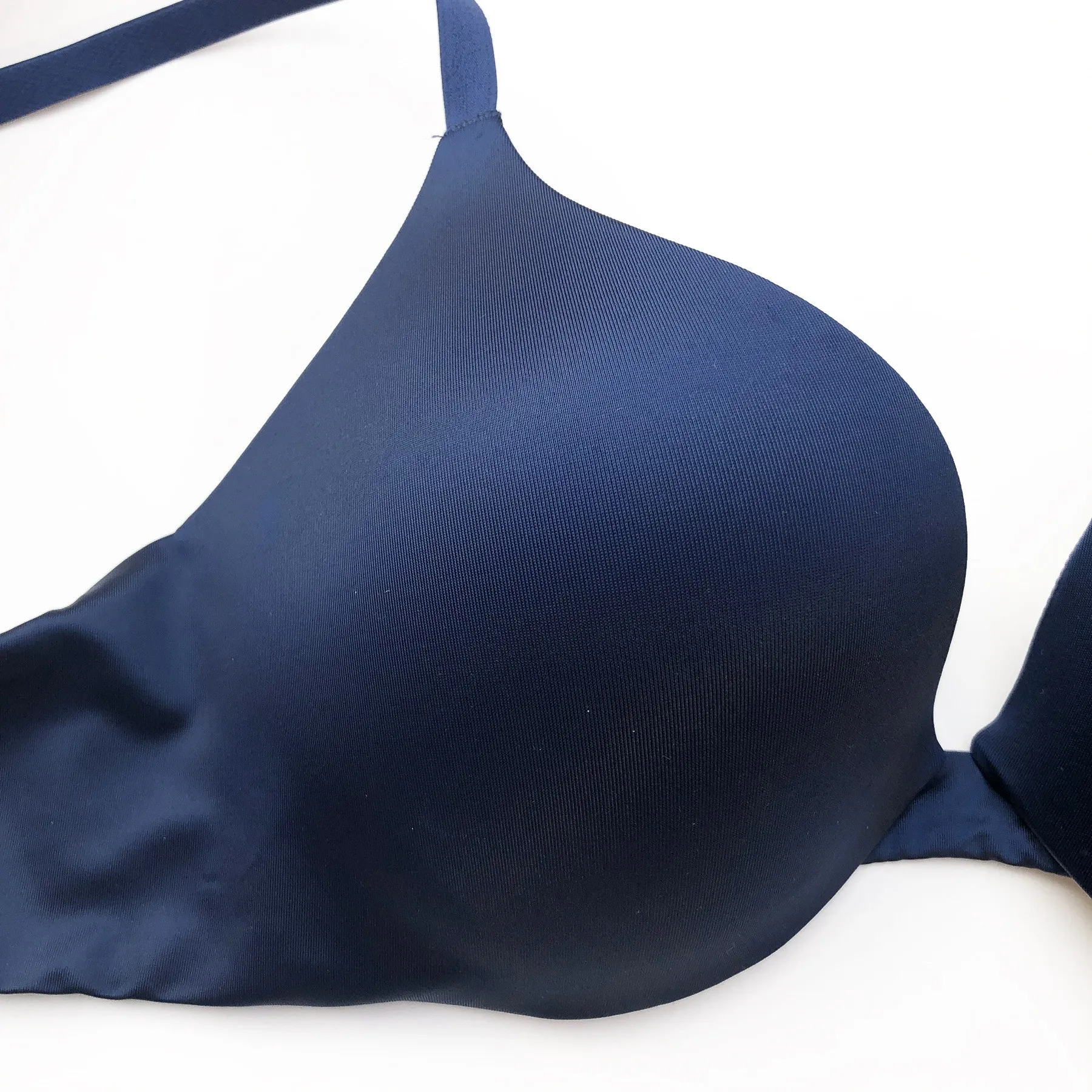 Women Seamless Bra Push Up Wireless bra Intimates Female Underwear Invisible Tops Comfort Bralette Sexy 3/4 Cup Bra Lingerie