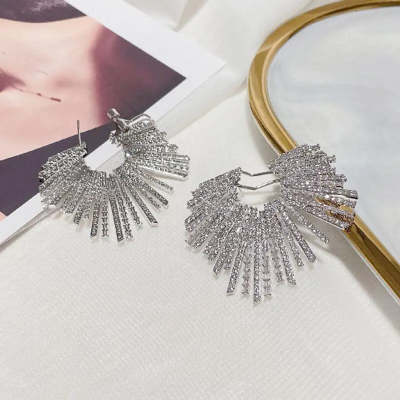 Luxury Fireworks Bloom Earring Sector Micro-inlay Cubic Zircon Back Cuff Design Earrings Women Jewelry Big Bling Drop Earring