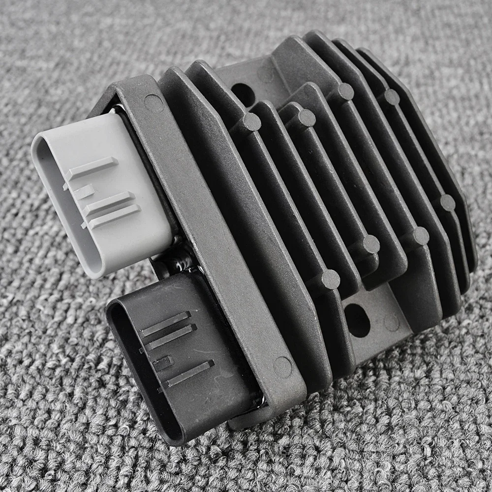 Triumph Speed ??Triple 1050 S 1050 RS 2018-2020 OEM T1300675 T2501969 T2508339 용 오토바이 레귤레이터 정류기