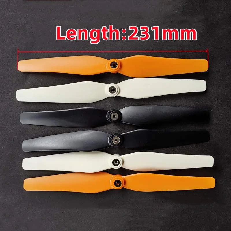 Paquet de 4 hélices Syma X8 231mm, pièces détachées pour quadricoptère, sur fond noir