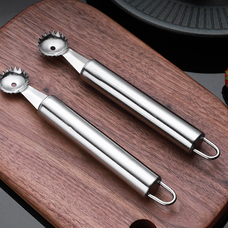 Description Picture 5 of itemStainless Steel Strawberry Huller Fruit Leaf Knife Stem Remover Strawberry Pineapple Tomato Corer Slicer Cutter Kitchen Items