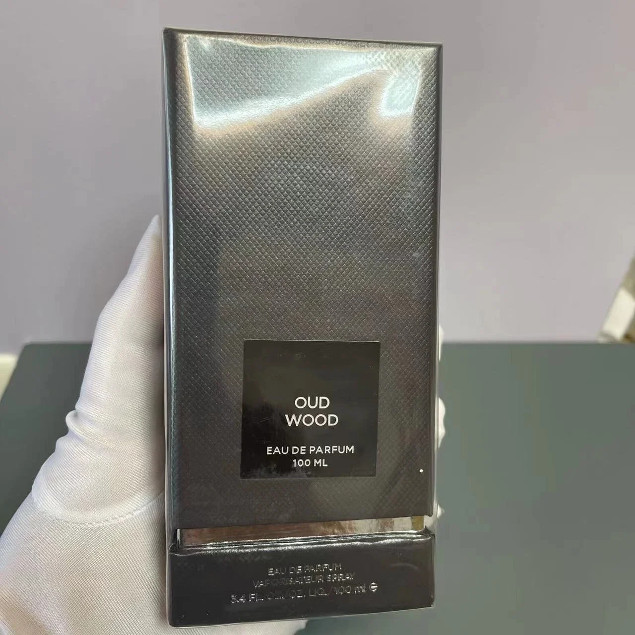 

Top quality fragrance OUD WOOD long lasting natural taste unisex fast ship
