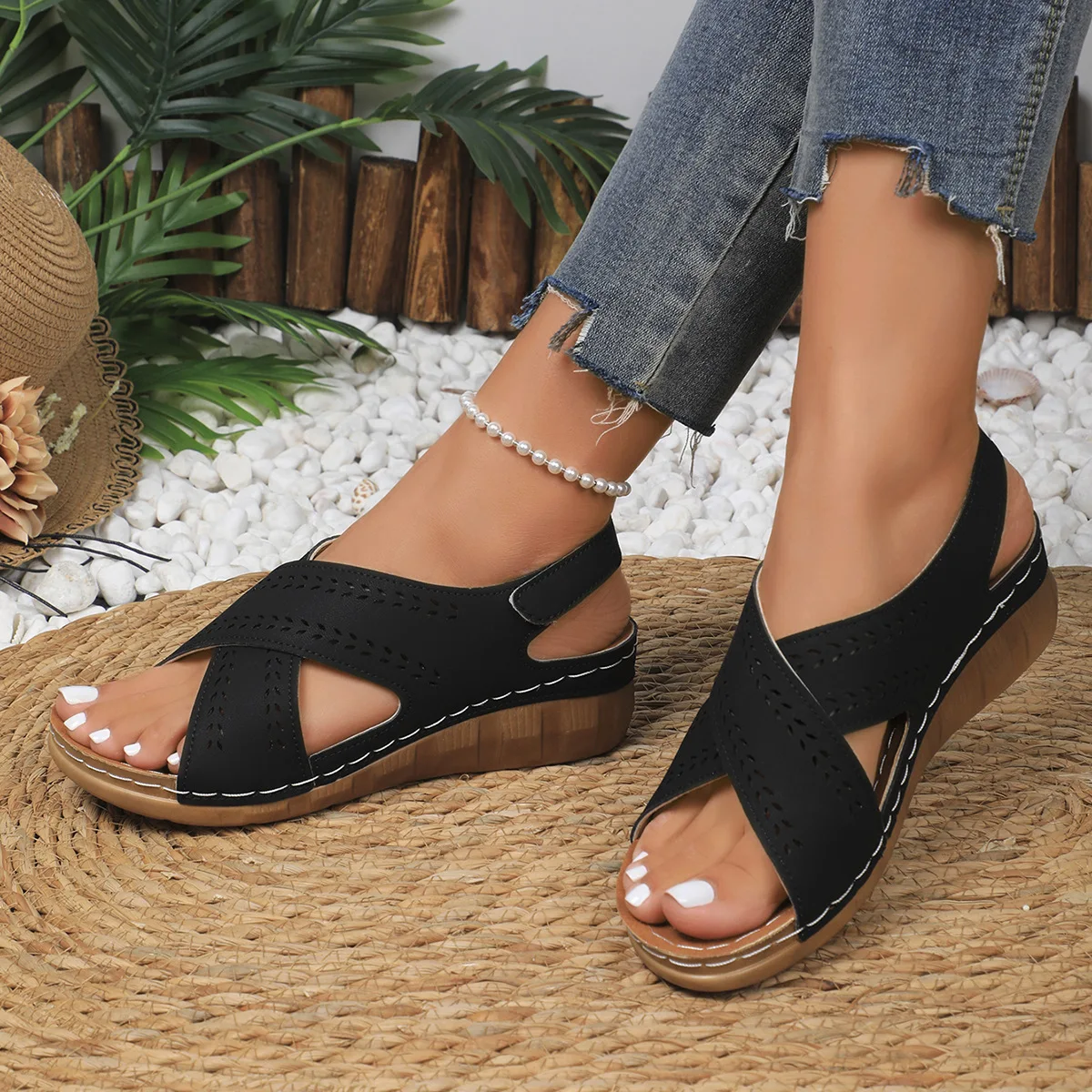 Women's Sandals 2025 Summer New Wedges Fashion Peep Toe Sandals Women Hollow Platform Outdoor High Heels Sandalias De Mujer