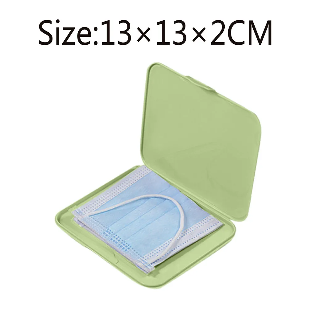 Paquet de 50 masques chirurgicaux Type IIR, vue de face, emballage blanc avec étiquette bleue.