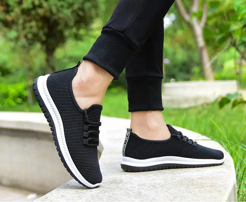 

Классические черные низкие кроссовки в стиле ретро, повседневная обувь, новинка 2023 для мужчин и женщин, брендовые кроссовки для пар, роскошная спортивная обувь на платформе