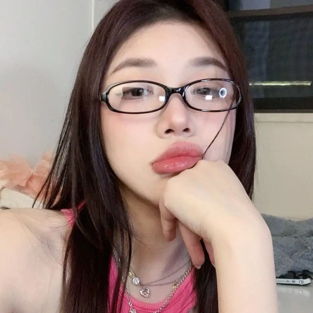 Y2K 안경: 시력 보호와 스타일을 동시에 즐기세요