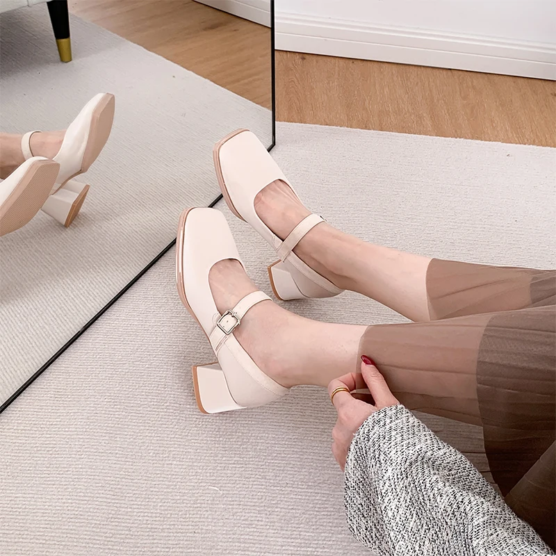 Thick and high heels Mary Jane shoes new French matching skirt temperament square head shallow mouth single shoes