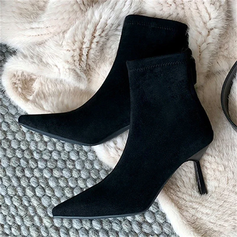 Eilyken Snakeskin Pointed-toe Ankle Boots