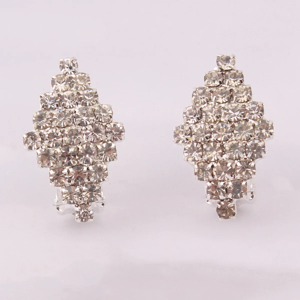 Ear Clip Earrings Rhinestone Pearl Round Waterdrop Heart Geometric Clip on for Women