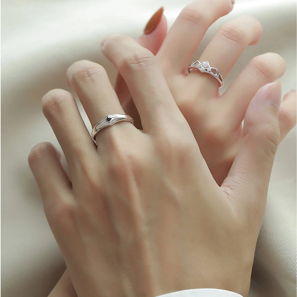 1 Pair Adjustable Couple Ring Black Eye Copper Plated Platinum Overlap Opening Men Women Finger Jewelry Wholesale Free Shipping