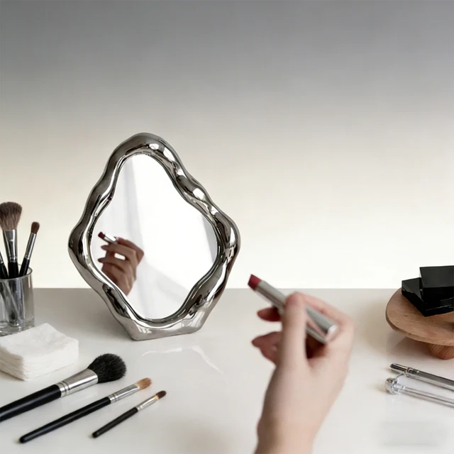 Molten silver blob mirror
