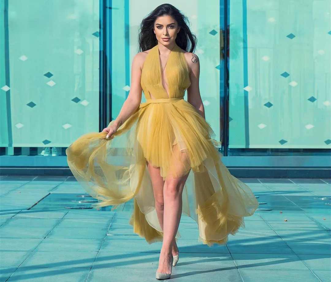 

Sexy Short Yellow Tulle Evening Dresses A-Line V-Neck فساتين سهرة Prom Dress платье на выпускной платье