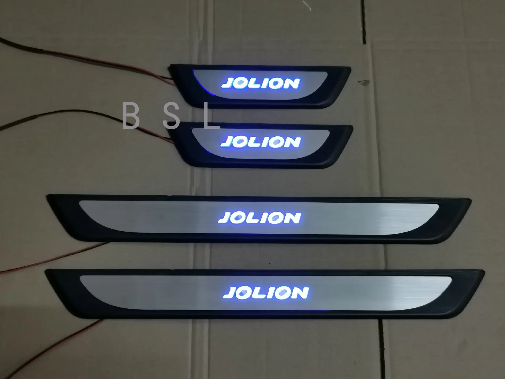 

For Haval JOLION 2021 2022 Car Accessories 4pcs/Lot ABS Stainless Steel LED Door Sill Pedal Scuff Plate