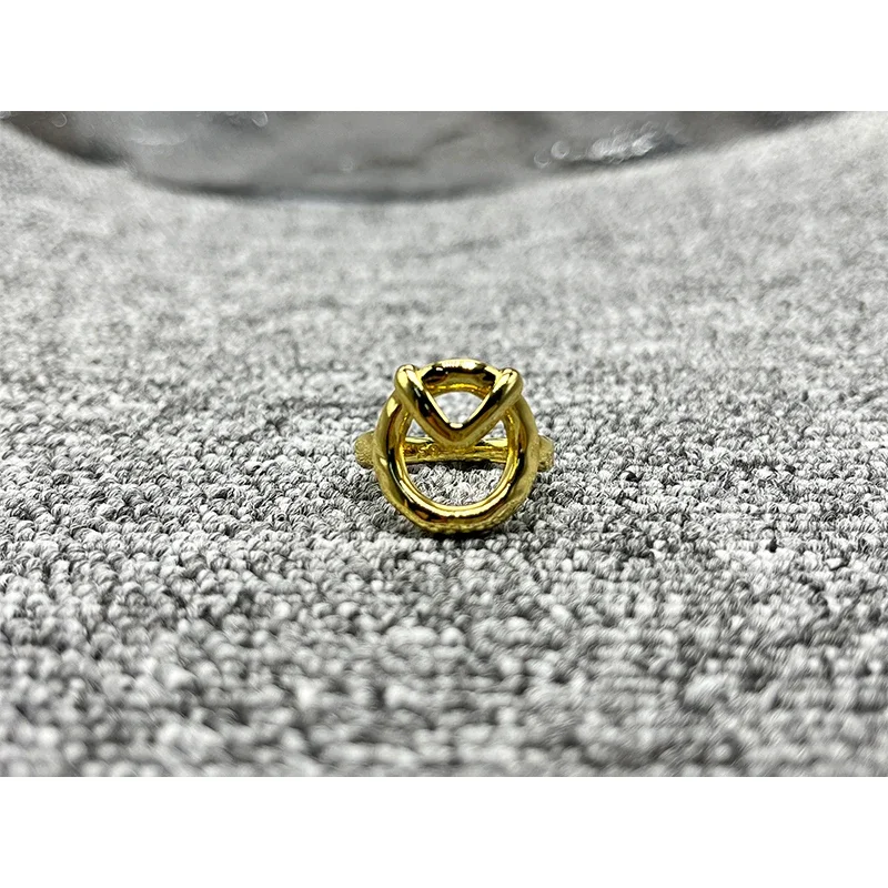 

2022 New UNOde50 Fashion Silver Plated 92514K Golden Triangle Charm Ring Holiday Gift