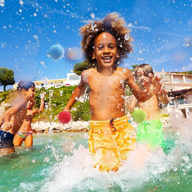 10pcs 5cm Reusable Water Balls Children Water Balloon Outdoor Swimming Pool Fight Absorbent Cotton Balls Soaker Bomb Balls DDJ 3