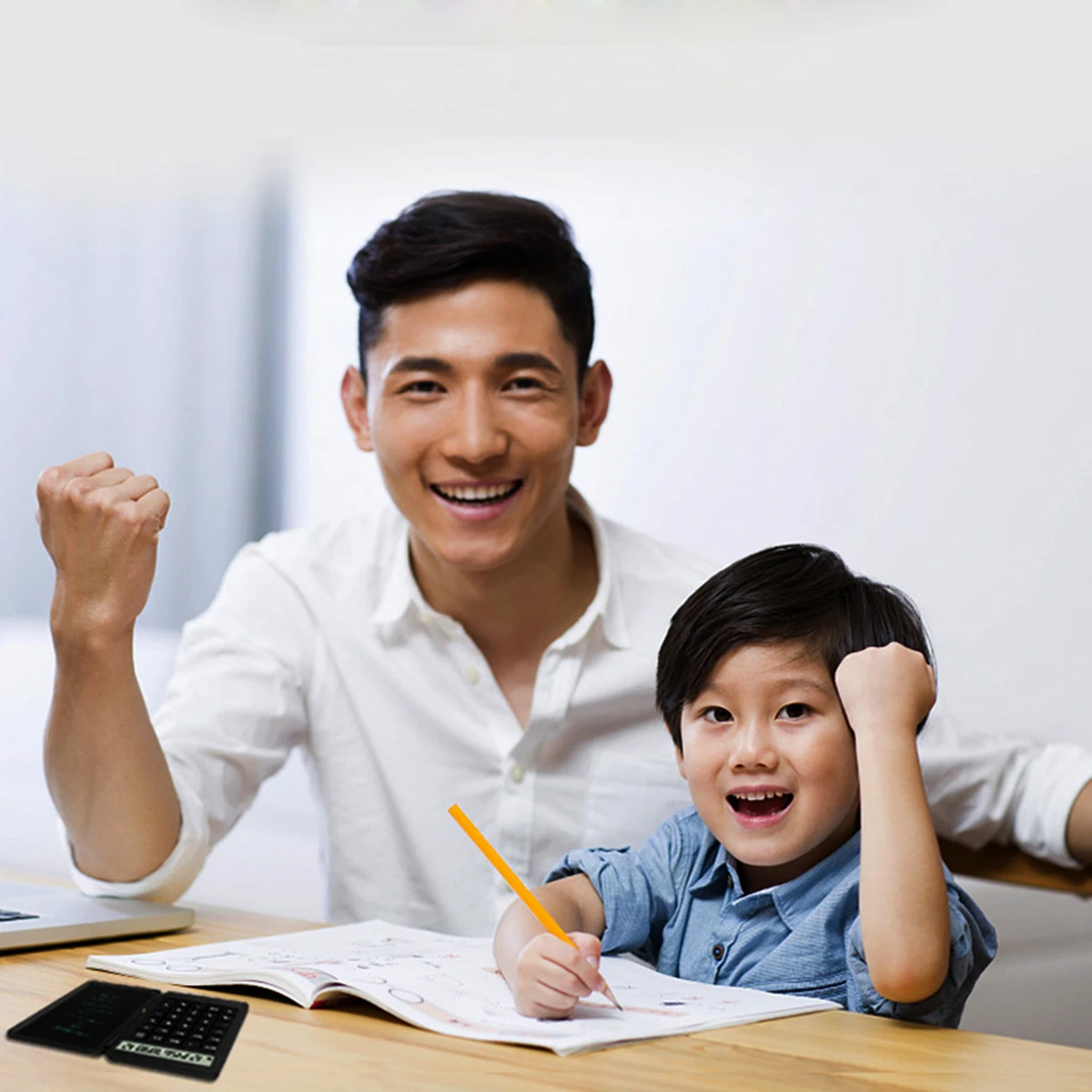 2 in 1 접이식 과학용 계산기 10자리 LCD 디스플레이, 6인치 필기 태블릿, 스타일러스 펜, 지우기 버튼, 잠금 기능 지원