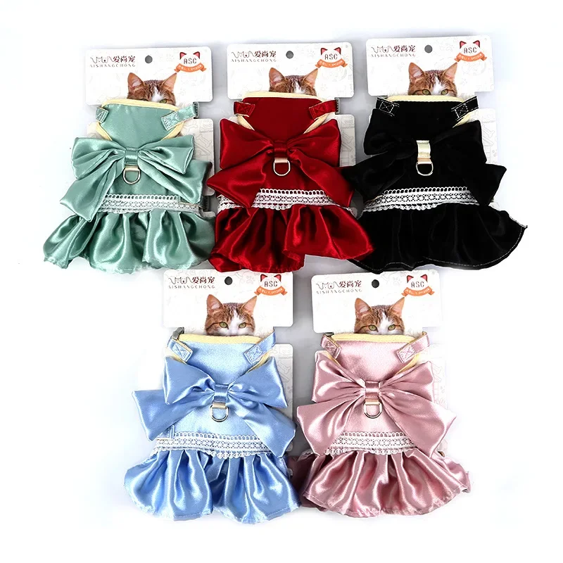 Luxury Cat Harness Dress Big Bows Design Cat Clothes Adjustable Pet Harness and Leash Set for Cats Small Dogs Yorkie Poodle 3