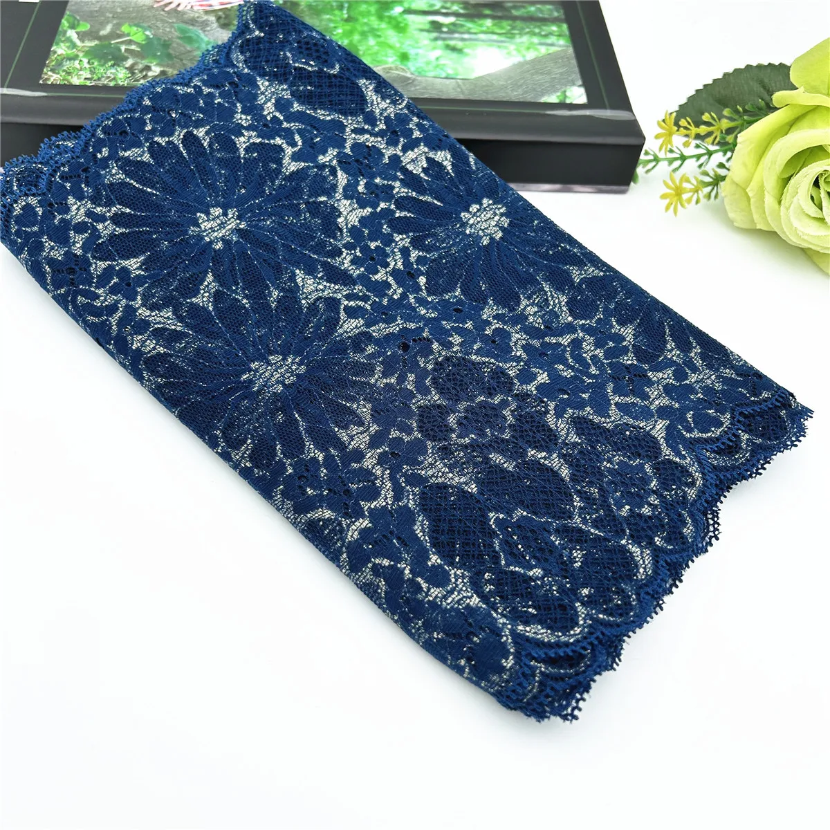 3y/lot Width 23cm Dark Blue With Gold Elastic Stretch Lace Trim 2
