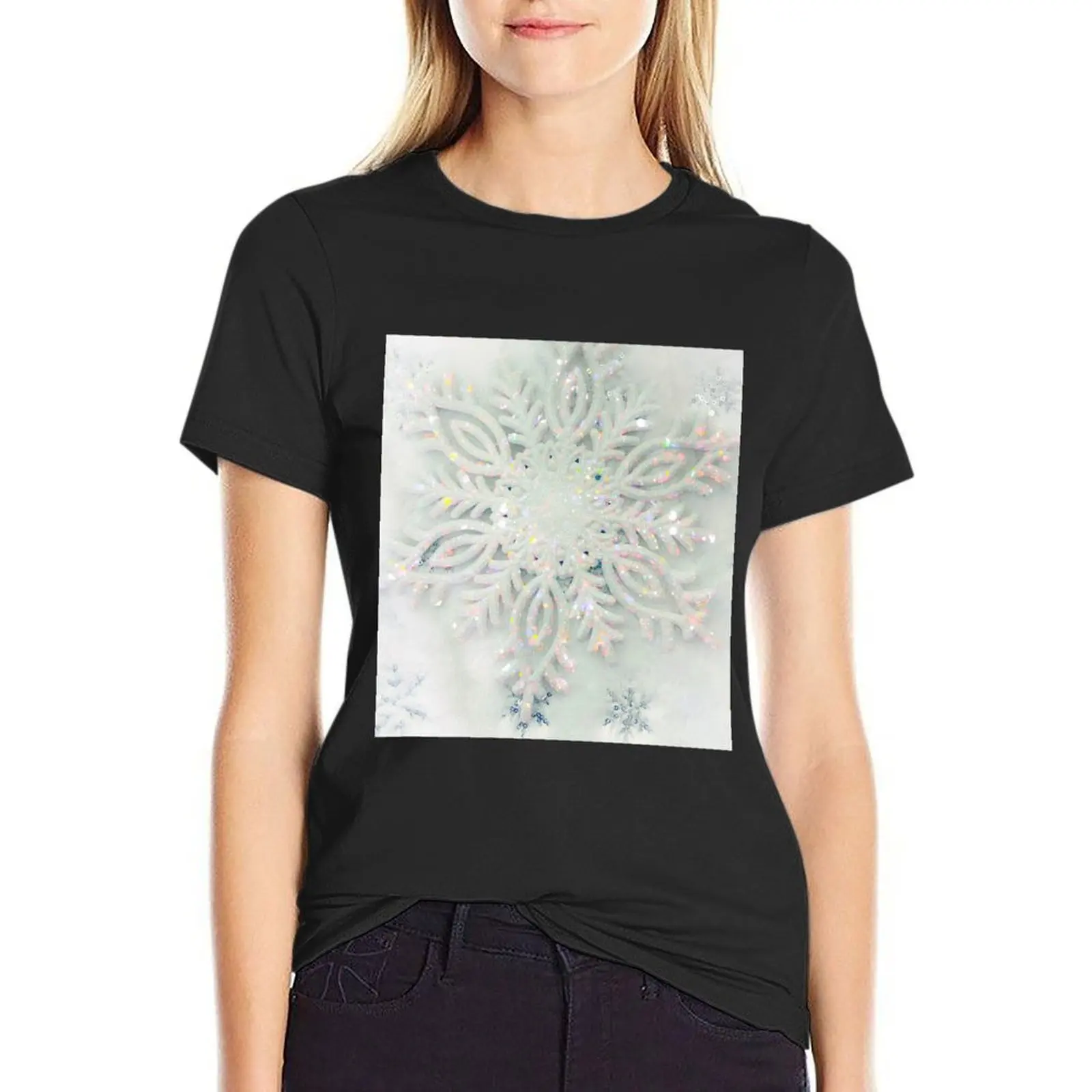 

Glittery Snowflake No. 3 T-Shirt Blouse oversized t-shirts for Women pack