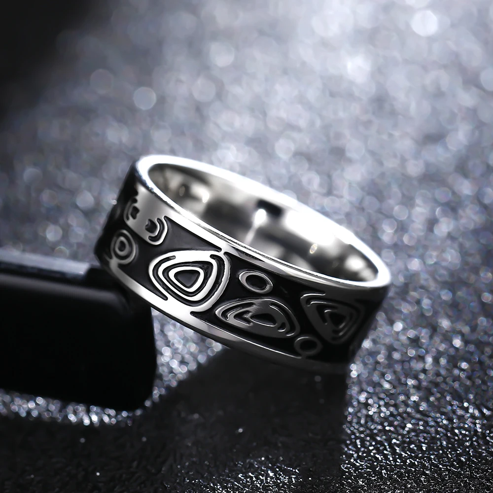 MOREDEAR 8MM Titanium Rings for Men and Women Birthday Gift triangular pattern discredit Ring 