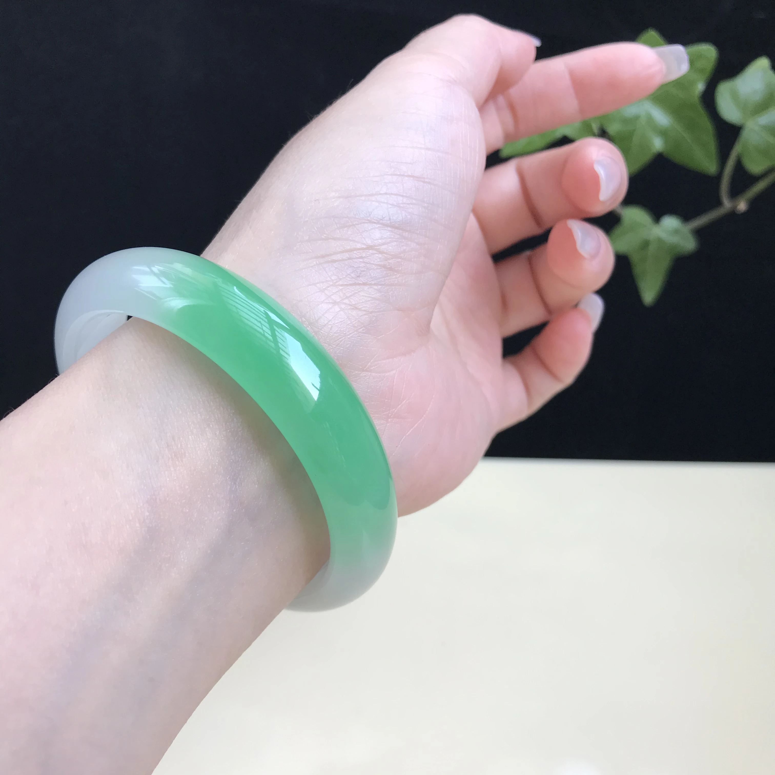 

Burma 100%Genuine High-end Jadeite Bracelet Jewelry Jade Bangles For Women 56mm (With Certificate)