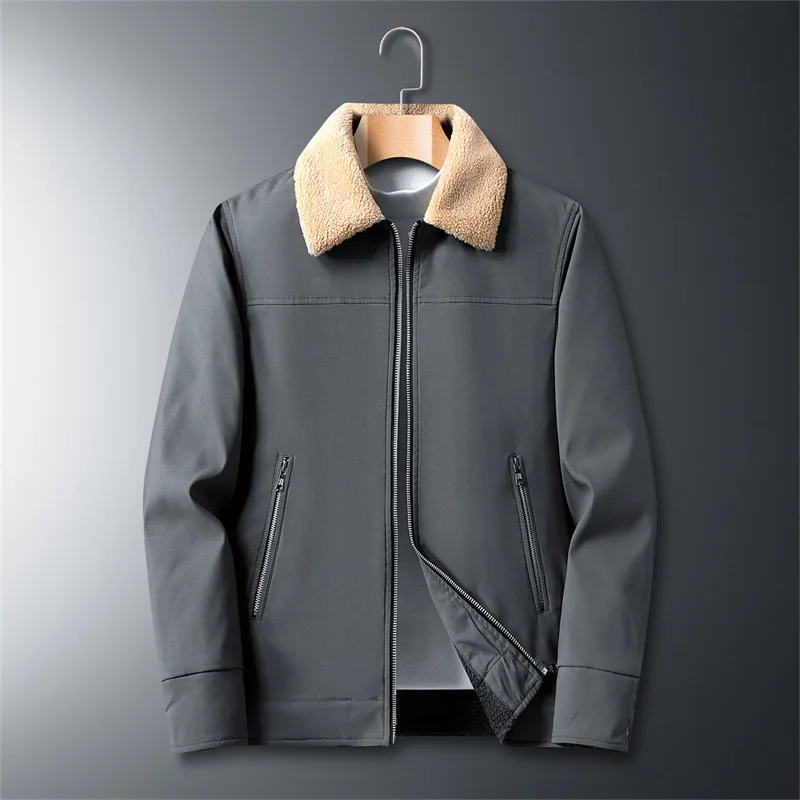 Рисунок 5 - Мужская куртка с меховым воротником Mattswag