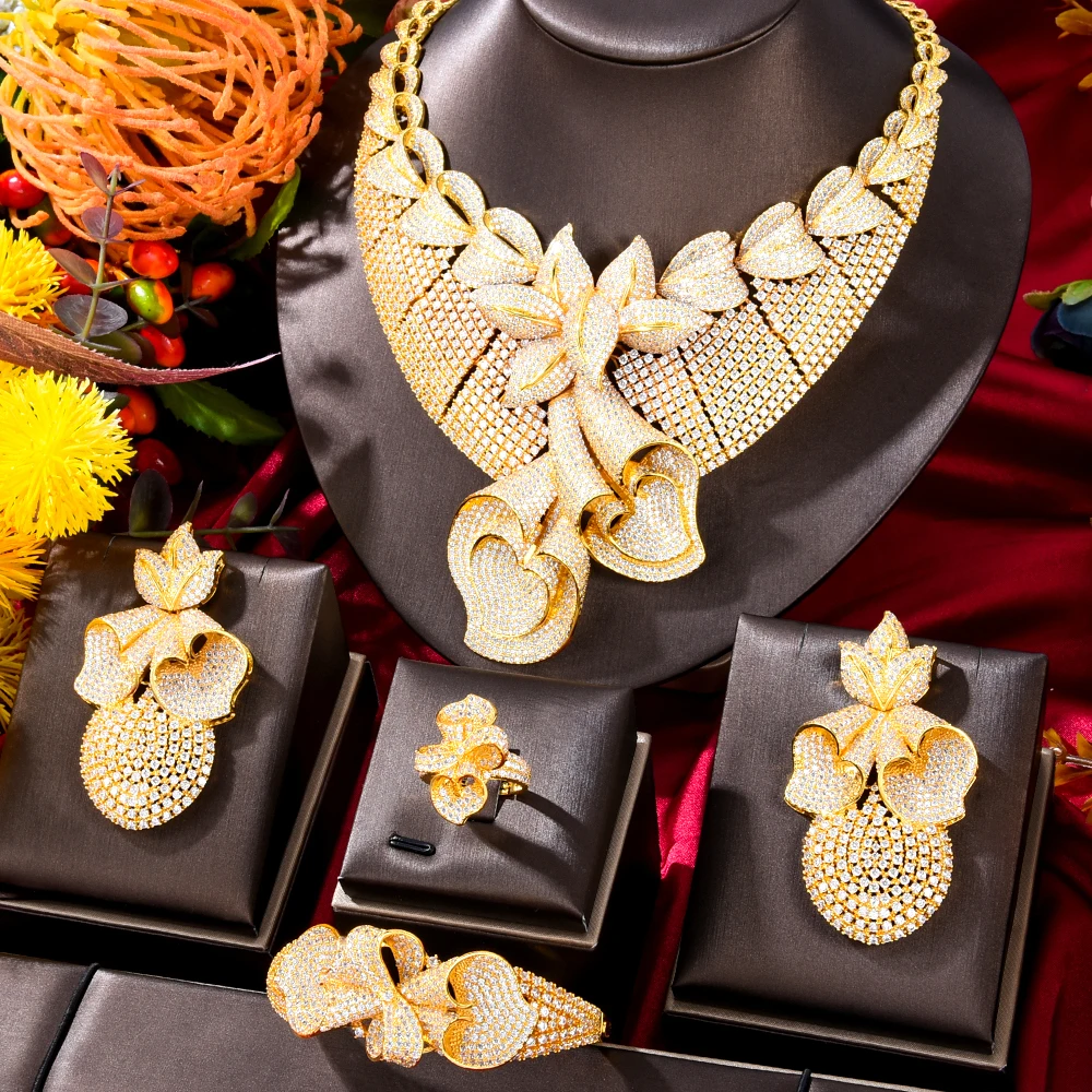 

Soramoore Famous Brand Bling Sequins Luxury Africa Dubai Jewelry Sets For Women Wedding Party Zircon Wedding Bridal Jewelry Set