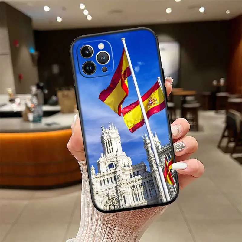 RE54 Stylish Spain Flag Phone Case - Vibrant Spanish Design