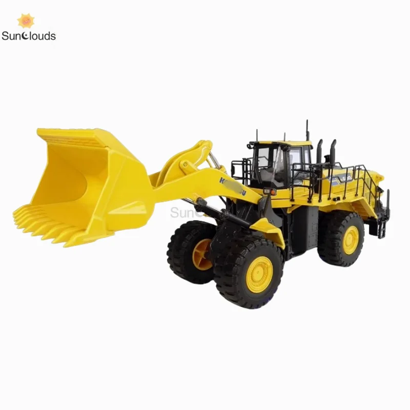 For Komatsu Alloy UH8127 WA600-8 UNIVERSAL HOBBIES Wheel Loader 1:50 Scale Die Cast Model Toy Car & Collection Gift & Display