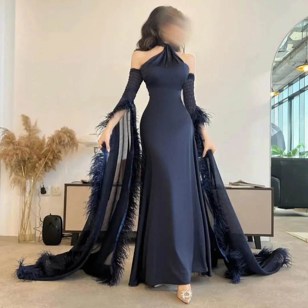 

Fashionvane Saudi Arabia Women Wear Navy Blue Prom Dresses Halter Neck Luxury Feathers Long Sleeves Pageant Party Formal Banquet