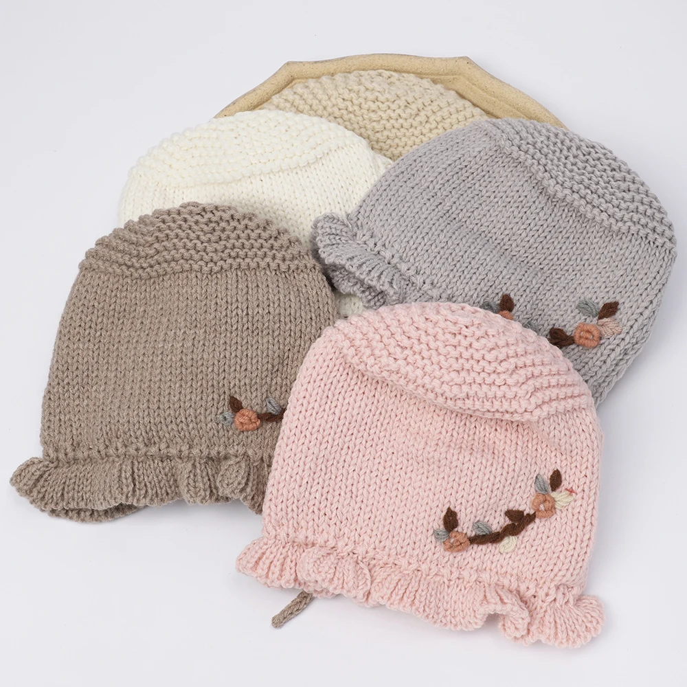 

Cute Princess Knitted Hat Baby Winter Winterproof Hat with Satin Lining for More Warmth and Comfort Adjustable Size Baby Items